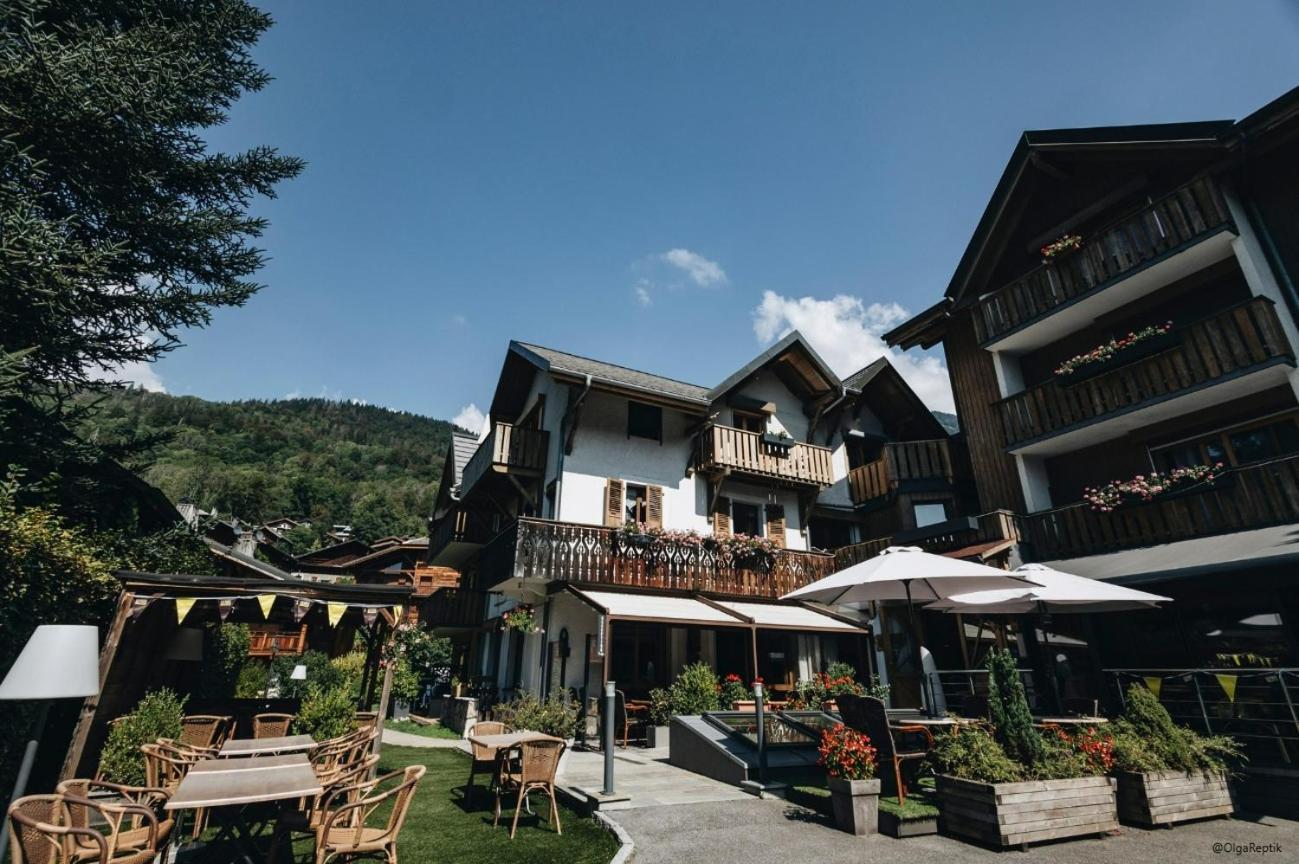 Logis Hotel Gai Soleil Самоенс Екстер'єр фото